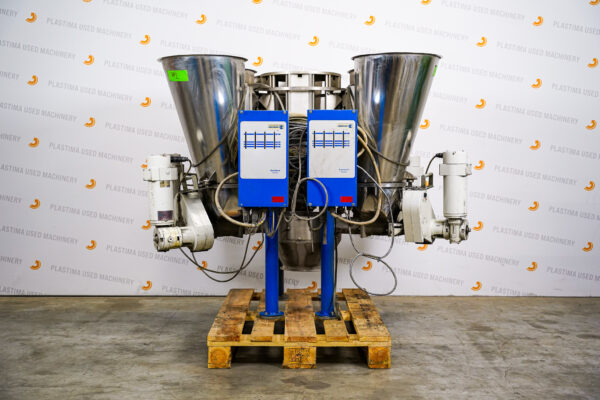 Motan Colortronic Graviblend Buffers and Hopper Loaders Front