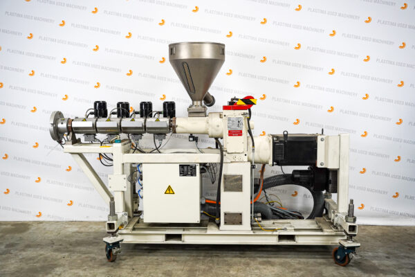 Plastima Used Machinery - Plastic Extrusion Krauss Maffei KME 38-30 Single Screw 2013 Front