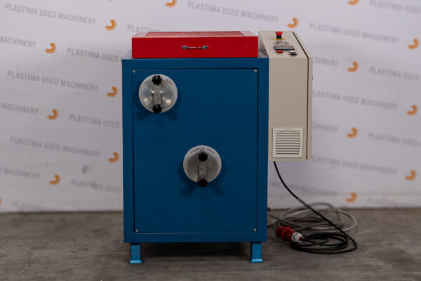 Plastic Peripheral Versta Nordson PPS JCP Mini 2424 Vacuüm oven Plastima Used Machinery 03