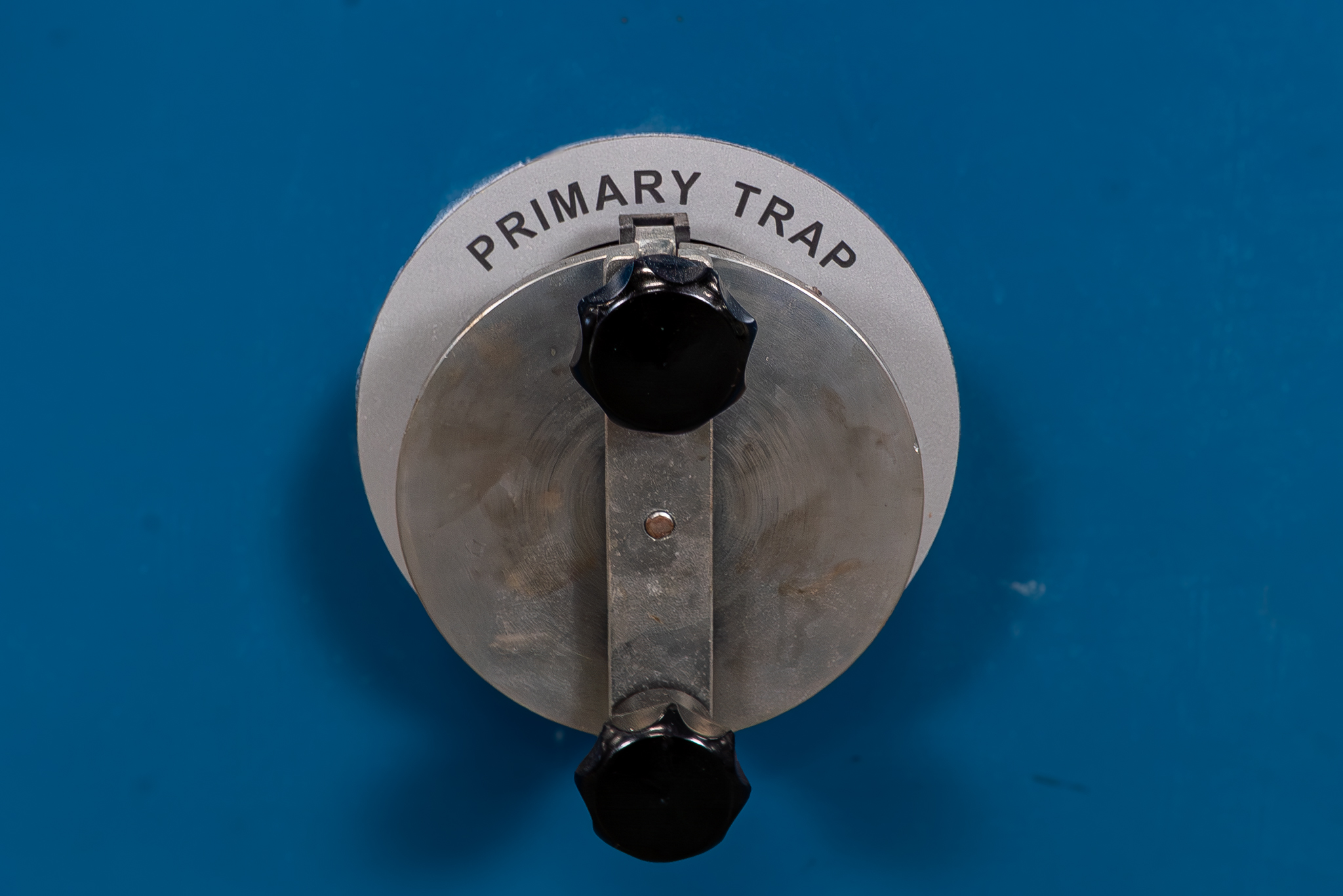 Plastic Peripheral Versta Nordson PPS JCP Mini 2424 Vacuüm oven Plastima Used Machinery 07