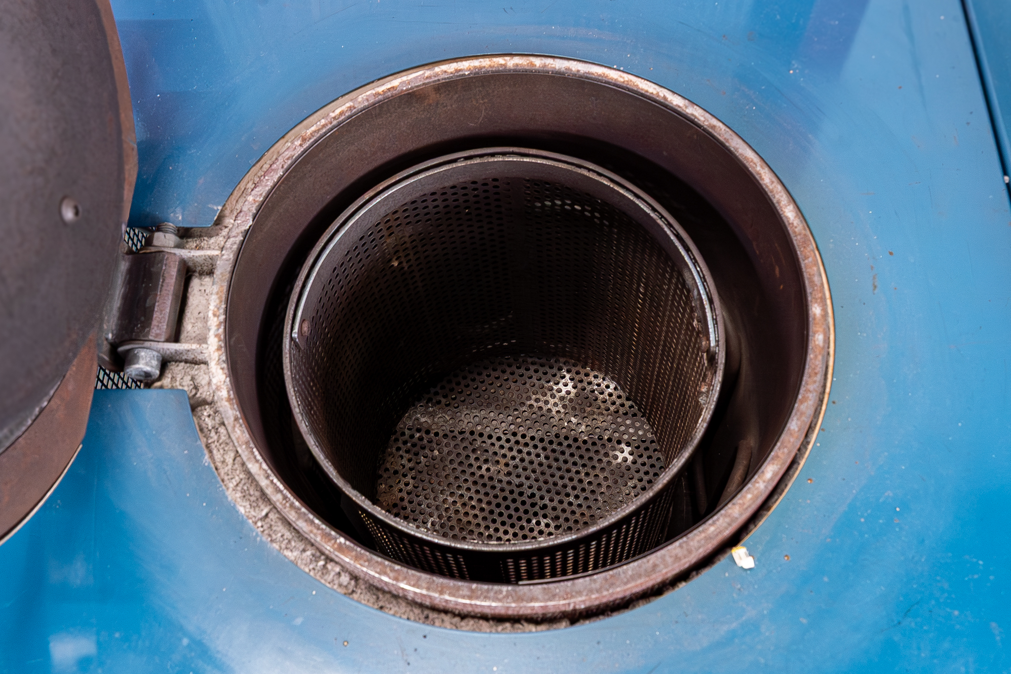 Plastic Peripheral Versta Nordson PPS JCP Mini 2424 Vacuüm oven Plastima Used Machinery 19